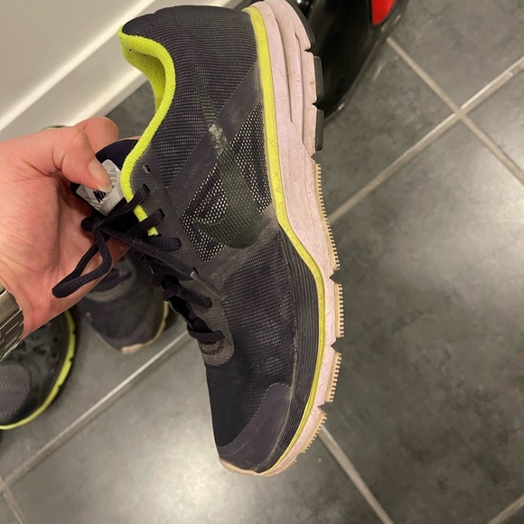 Nike Pegasus Zoom 30 H2O Repel Running Shoes - Picture 5 of 7